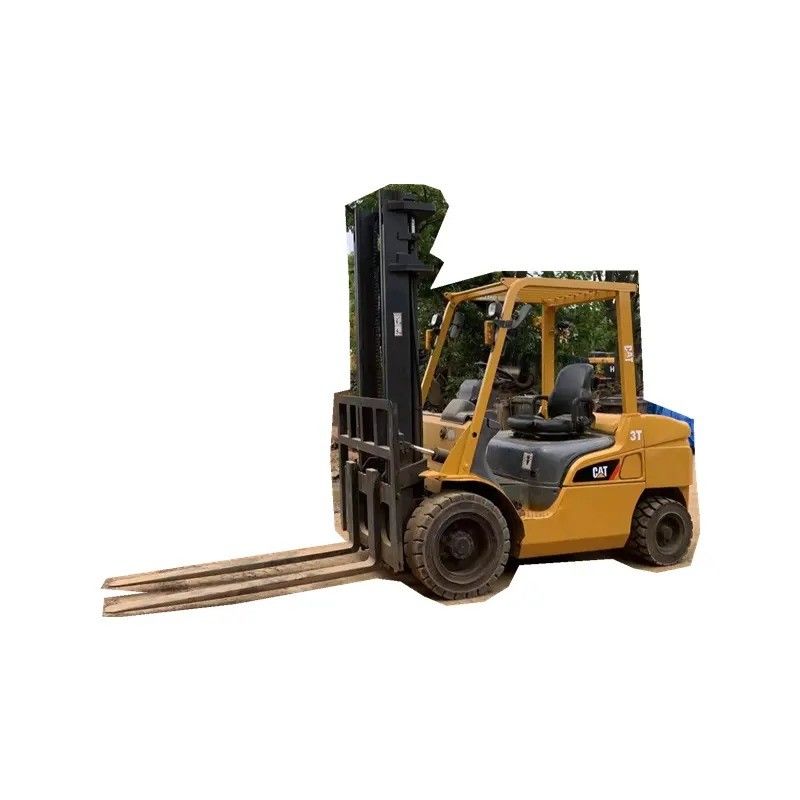 Outils de levage de 3 tonnes d'occasion CAT FD30 chariot élévateur diesel adapté aux travaux lourds