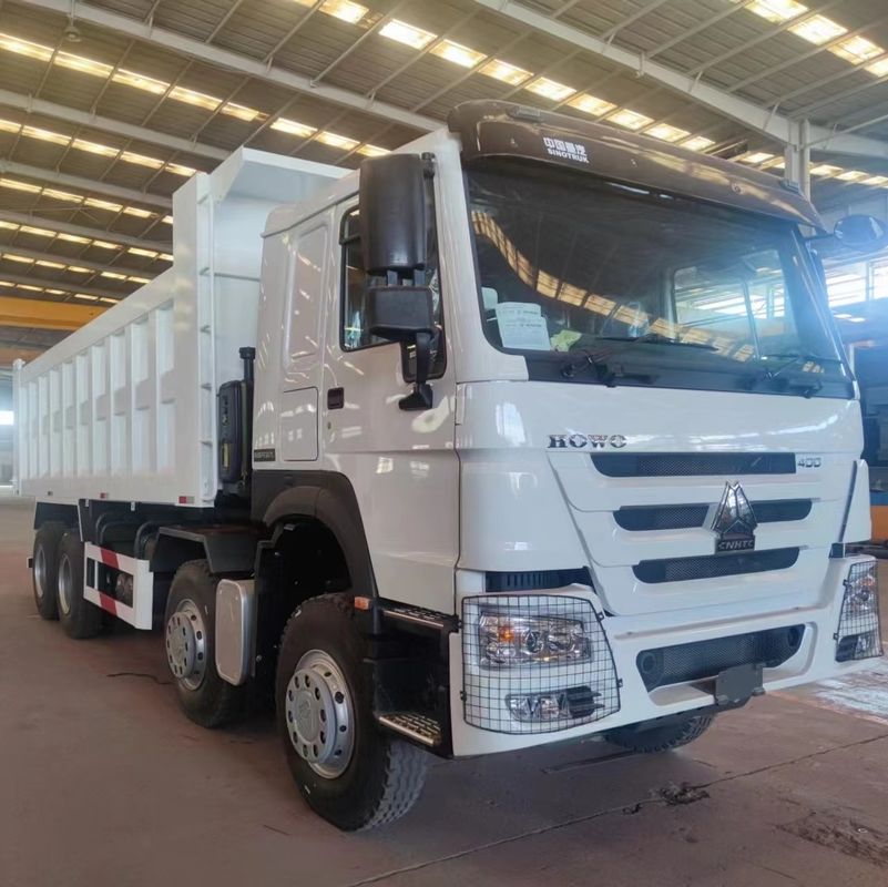 Howo 8x4 LHD Dump Tipper Truck avec couple maximal 500-1000Nm et capacité du moteur 6-8L