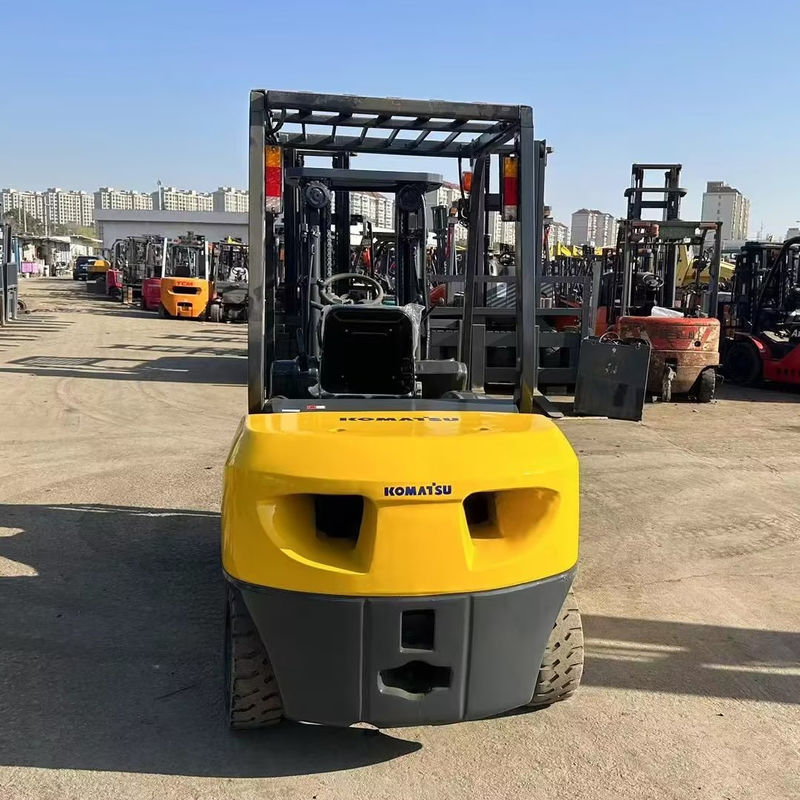 Accueil FD30 Original Japon Komatsu Used Télélivrateur de chargement avec 150 mm de largeur de fourchette