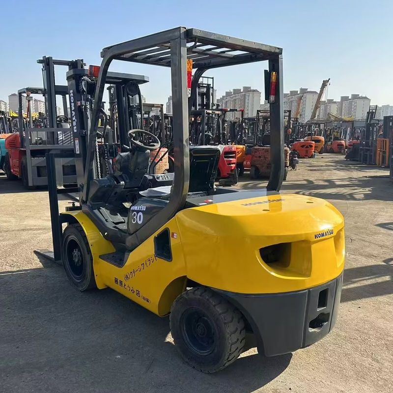 Accueil FD30 Original Japon Komatsu Used Télélivrateur de chargement avec 150 mm de largeur de fourchette