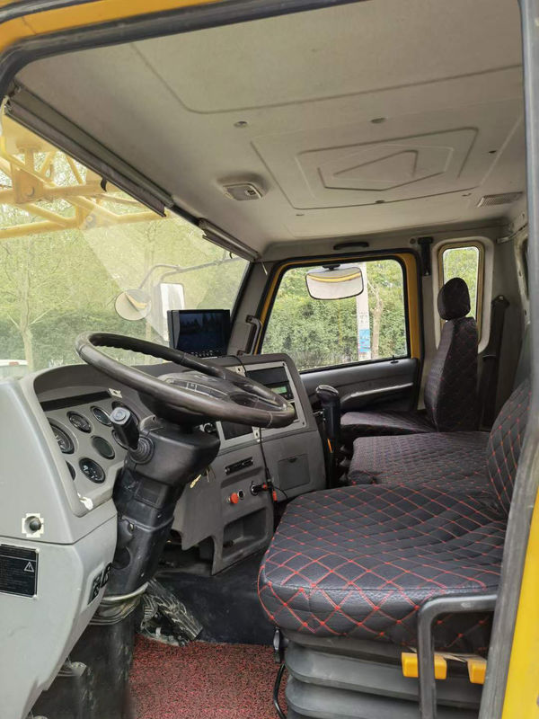 Technologie avancée 25 tonnes grue mobile de camion QY25K5 Top dans les magasins de matériaux de construction