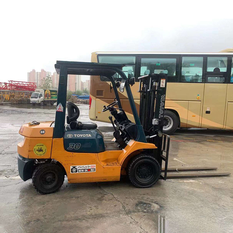 Poids nominal de 3000 kg chariot élévateur Toyota 3 tonnes entièrement électrique