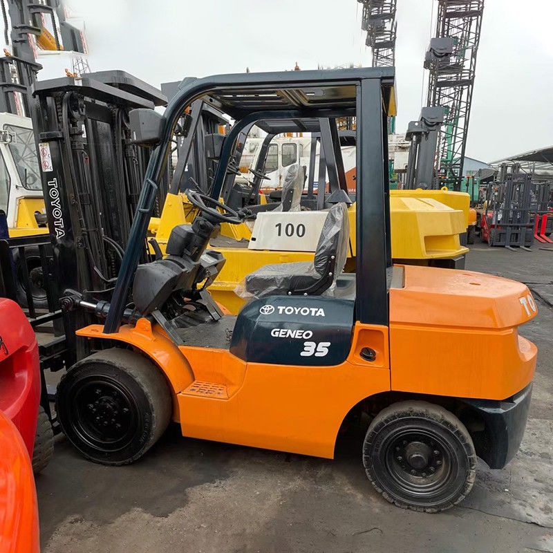 Toyota Diesel 3,5 tonnes utilisé avec et 2001-4000 heures de travail