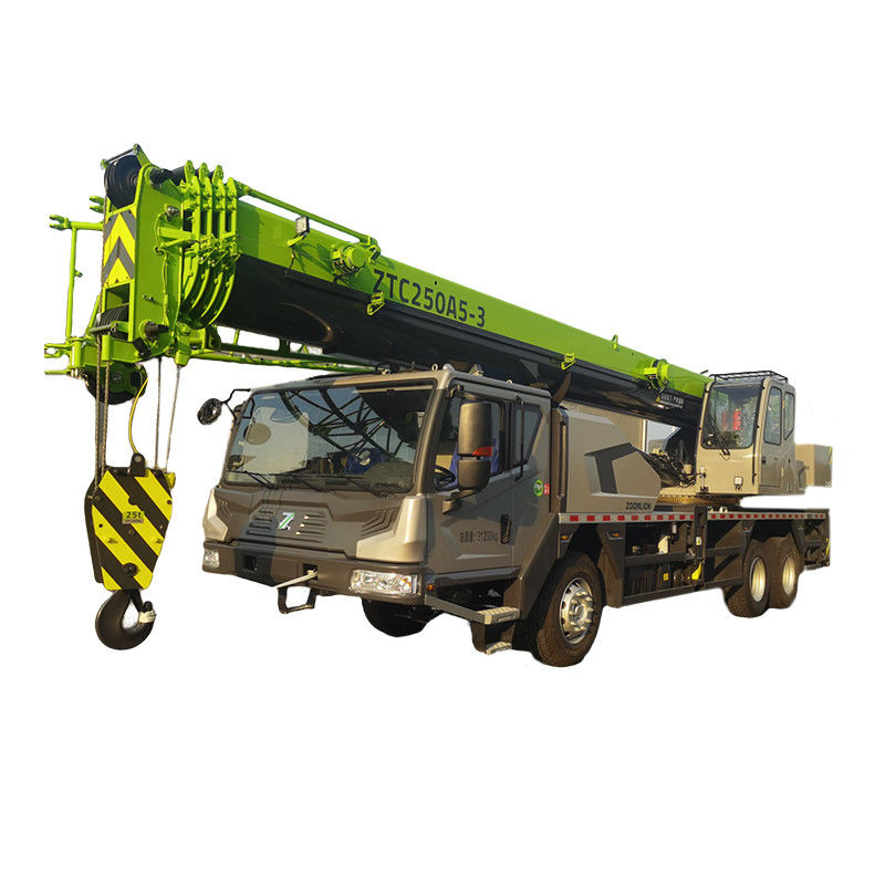 Crane de camion Zoomlion d'occasion de 25 tonnes, modèle 2022 avec 0 à 2000 heures de travail