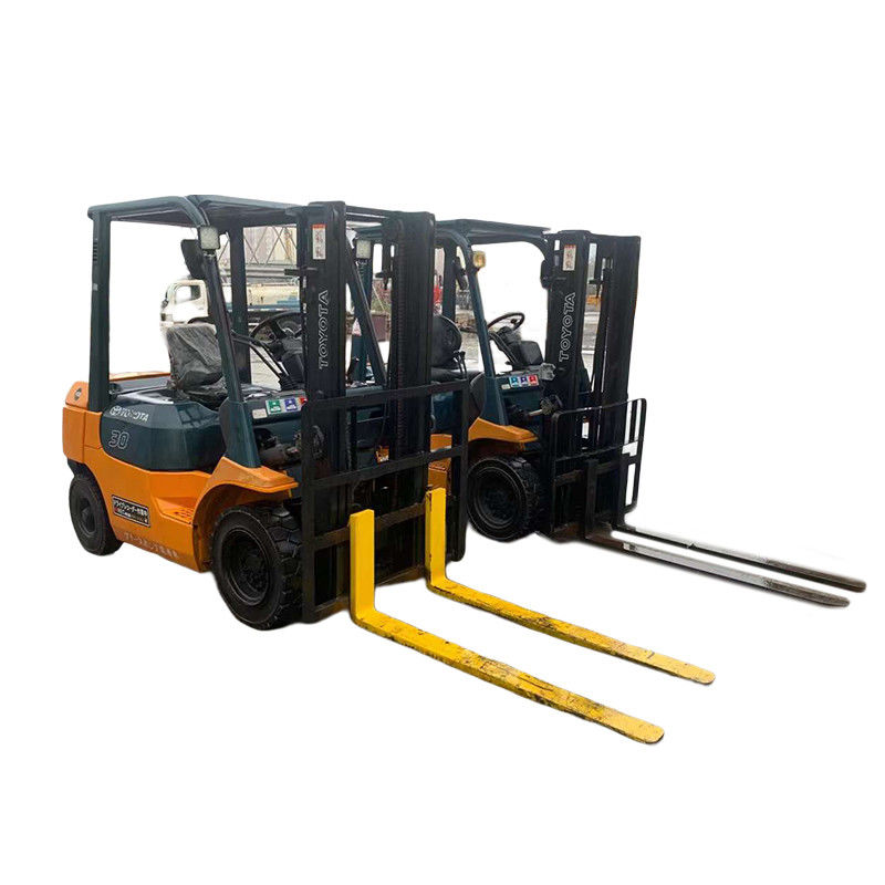 Boutiques de matériaux de construction Toyota Diesel 3 tonnes 7F chariot élévateur à fourche avec changement latéral 3450 KG