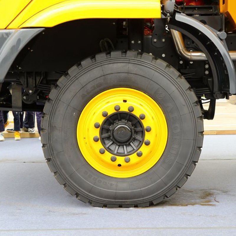 Liugong 6x4 10 roues 480 chevaux hors-route minier camion de décharges suspension aérienne siège du conducteur