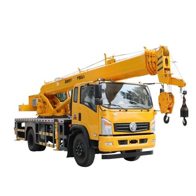 Machine de levage de grues de camions d'occasion avec moteur CHANGCHAI et 2001-4000 heures de travail