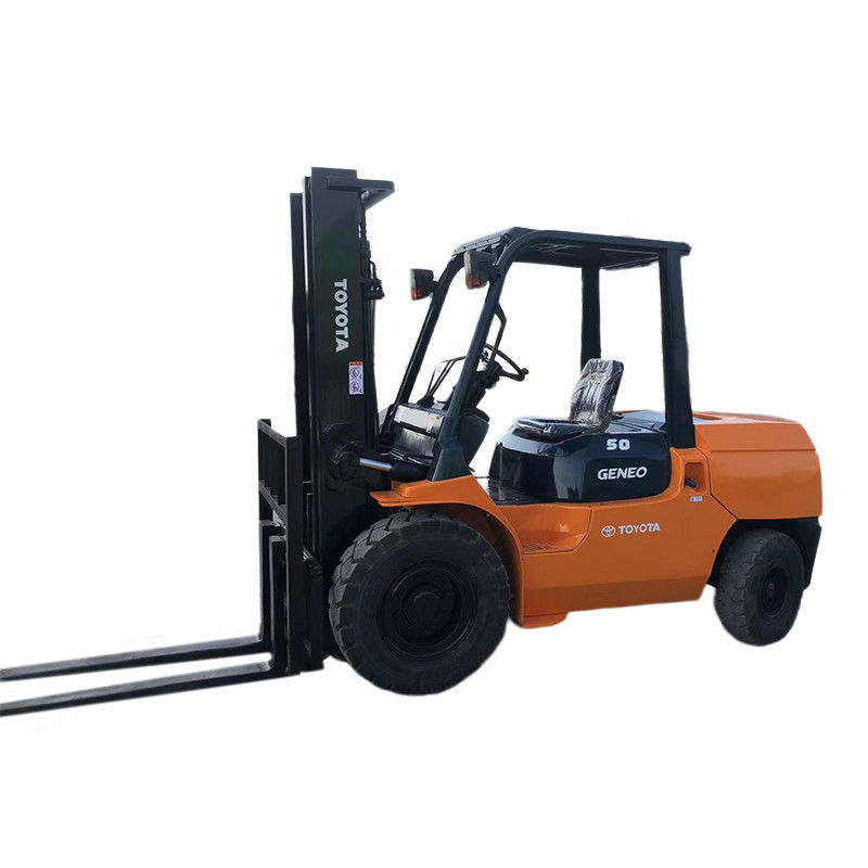 Camion élévateur d'occasion de 5 tonnes en bon état, dimensions globales de 2100*1000 mm, largeur de la fourchette de 150 mm
