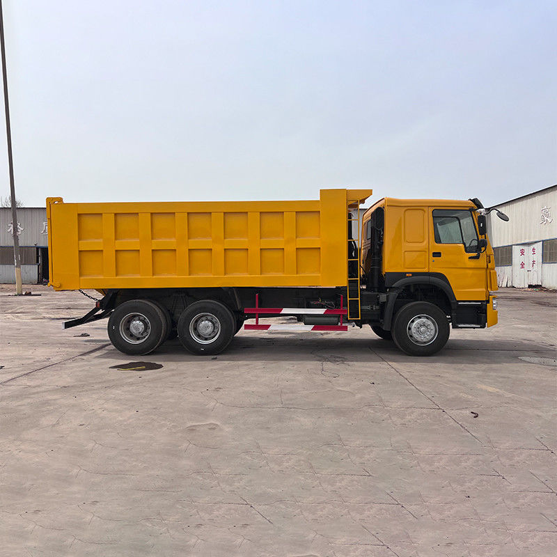 Toupant maximal Nm de 1000 à 1500 Nm Sino Howo 6x4 camion-déchargeur usagé en bon état