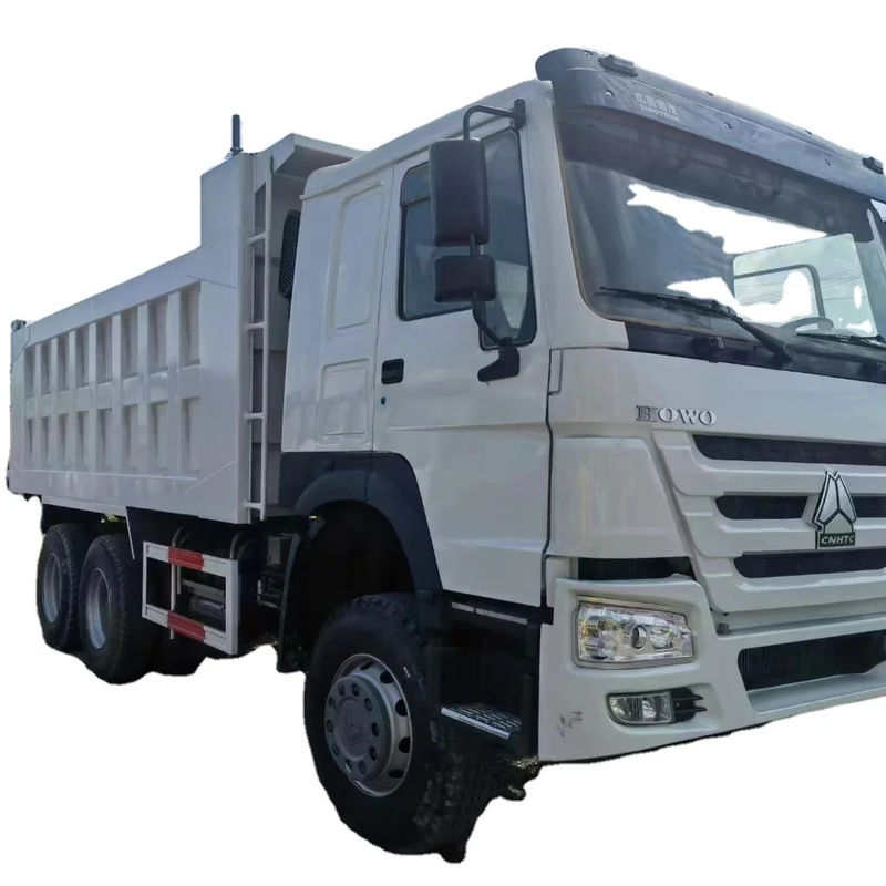 10 Numéro de virage vers l'avant Sinotruk HOWO 371HP Camions à ordures d'occasion 6X4 pour la mine de construction