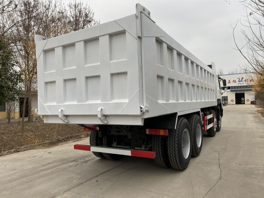 Camion à déverrouillage d'occasion 371HP 8*4 pour la construction de mines 35tons Camion à déverrouillage moteur WEICHAI