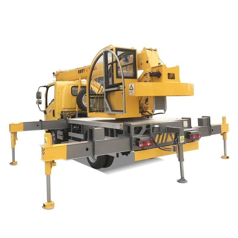 10 tonnes de grue utilisée montée sur un camion avec pompe hydraulique et vitesse maximale de 90 km/h