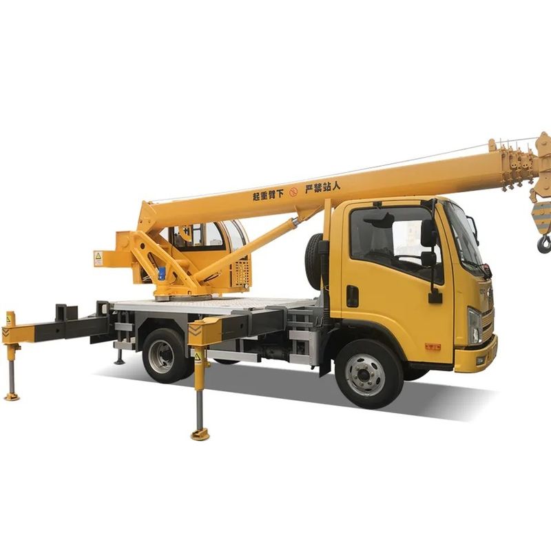 10 tonnes de grue utilisée montée sur un camion avec pompe hydraulique et vitesse maximale de 90 km/h