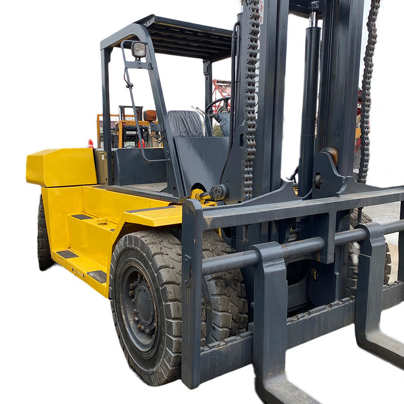 16 tonnes de chariot élévateur à fourchette d'occasion de Komatsu heures de travail 2001-4000 surplomb avant 479 mm