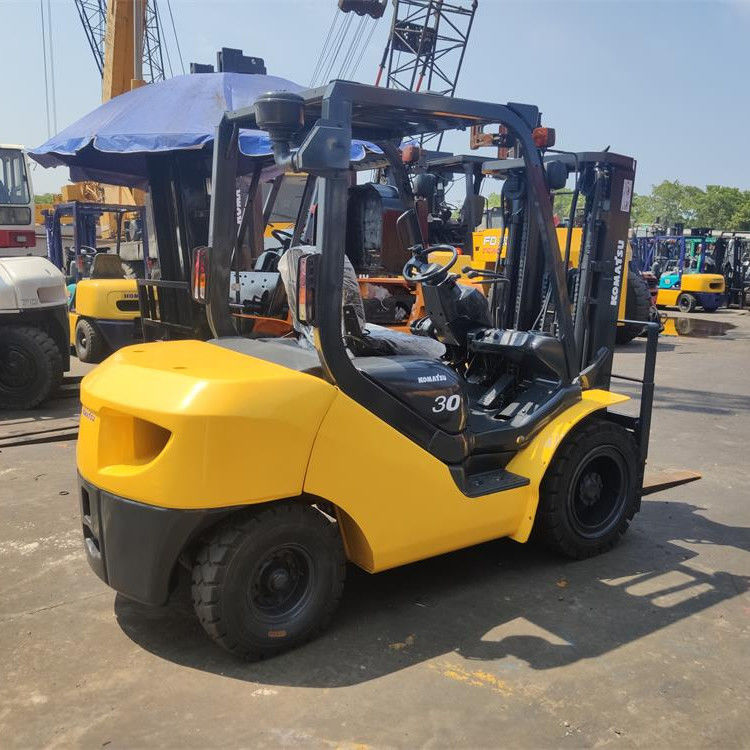 3000 kg outils de levage en bon état chariot élévateur Komatsu pour votre entreprise
