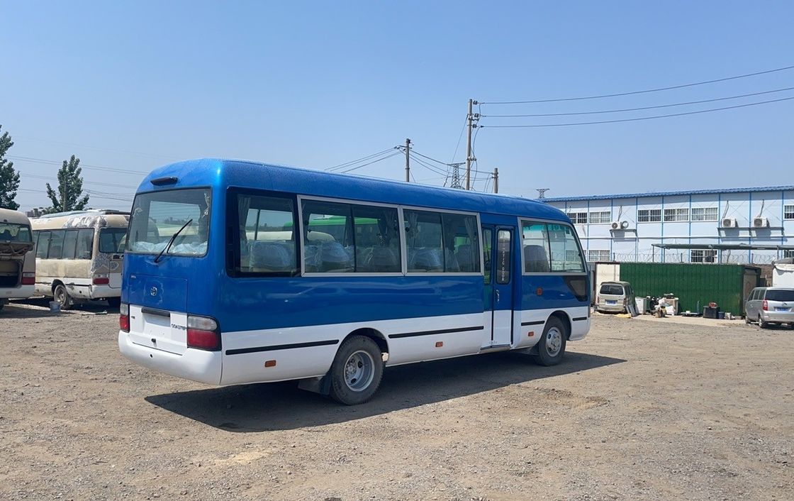 7005*2040*2785mm Style confortable Toyota Coaster d'occasion 30 places avec moteur diesel