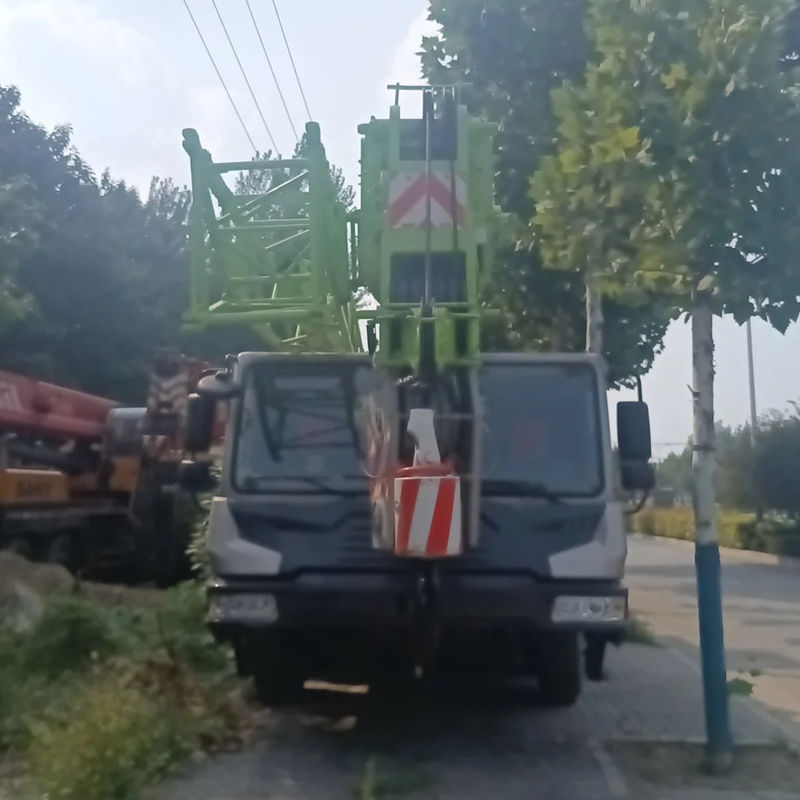 Cran télescopique portable de 50 tonnes avec autre moteur et capacité de charge nominale