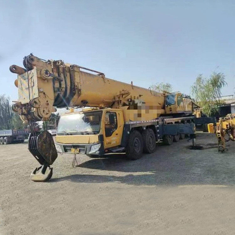 2017 400 tonnes QAY400 Cranes de camions lourds portables Télécopieur élévateur à tige Cranes utilisées