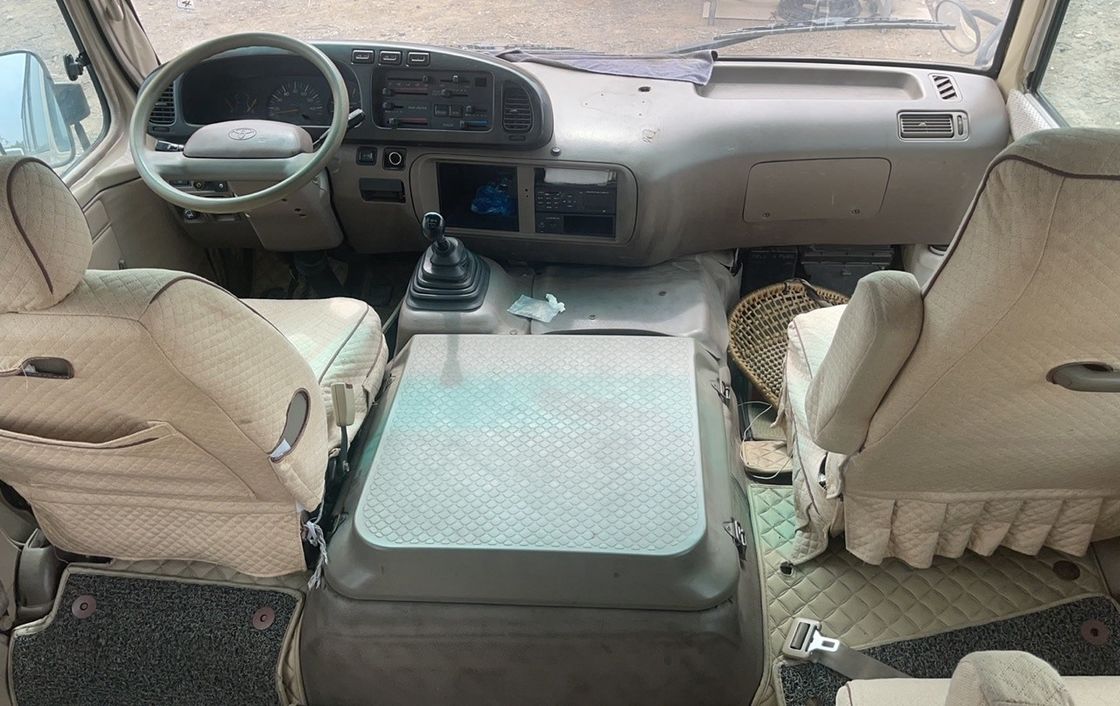 7.7m 29 places Chinese Coaster Mini Bus 30 places Transmission manuelle pour votre flotte