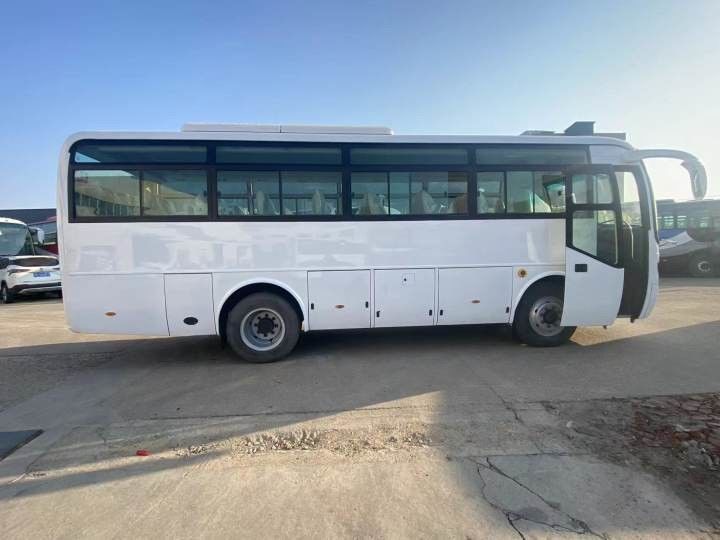 Autobus Higer de luxe d'occasion 30 places moteur diesel Autobus de ville en excellent état