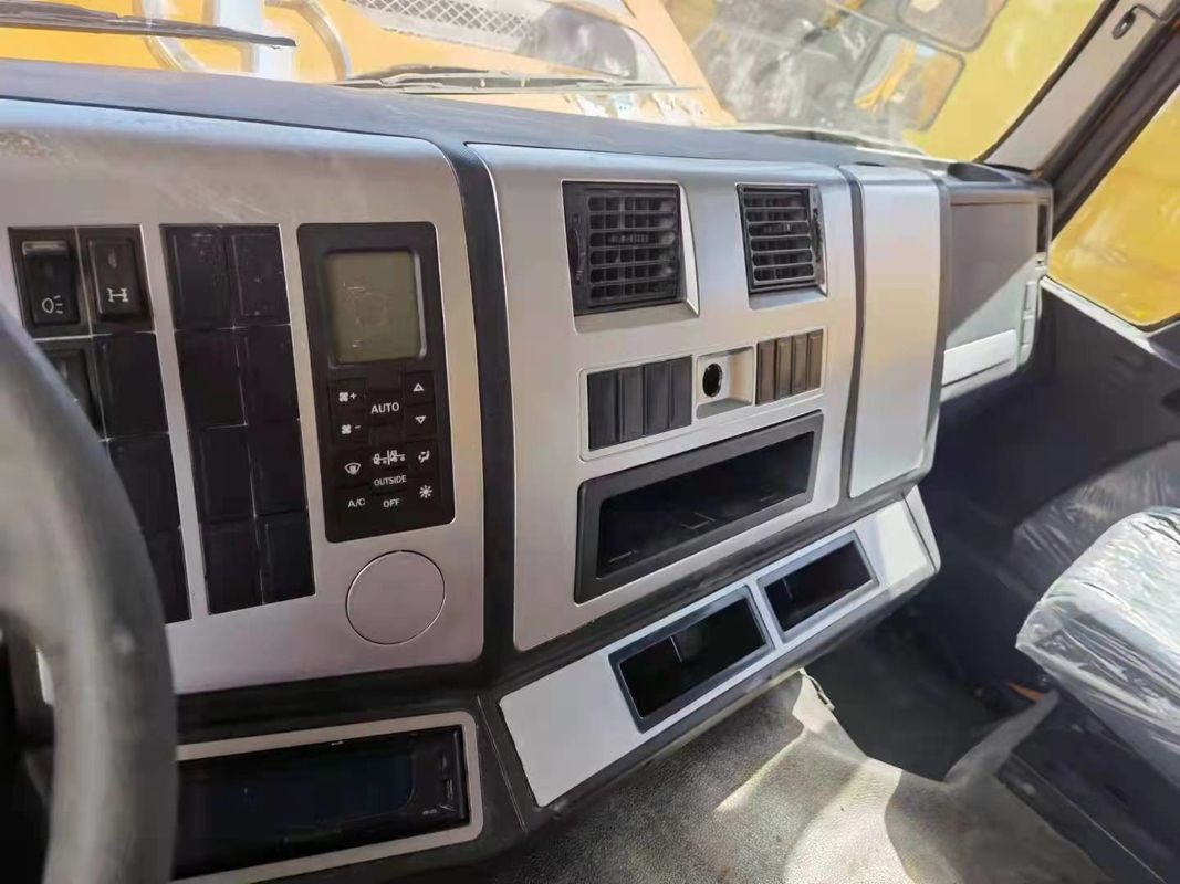 Shacman HOWO 380HP 6*4 Camion à décharges lourds Camion à bascule LHD pour les besoins des clients