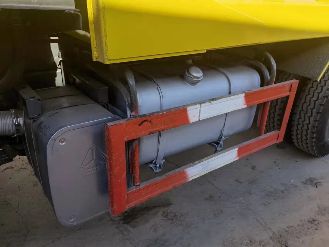 SINO TRUCK HOWO LHD 6x4 380HP Chariot à décharge lourd Chariot à décharge avec capacité 21-30T