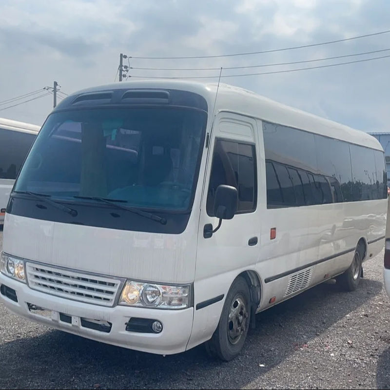 30 places Toyota Coaster Bus à gauche et style confortable avec moteur diesel