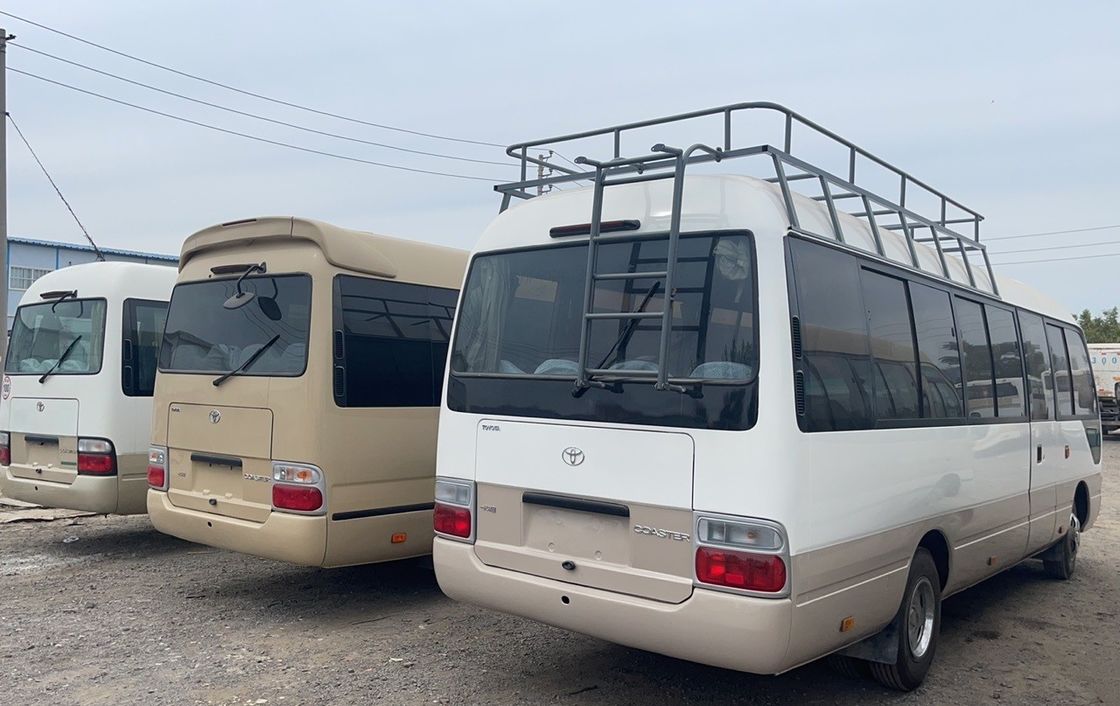 Autobus diesel Toyota Coaster de luxe d'occasion de 30 places pour la norme d'émission Euro 3