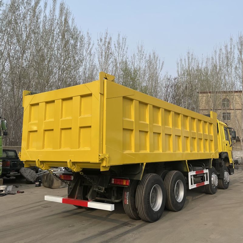RHD SINO HOWO 8X4 Poids lourd camion à décharge utilisé G.V.W. 31T Boîte de vitesses FAST12JSXD240T
