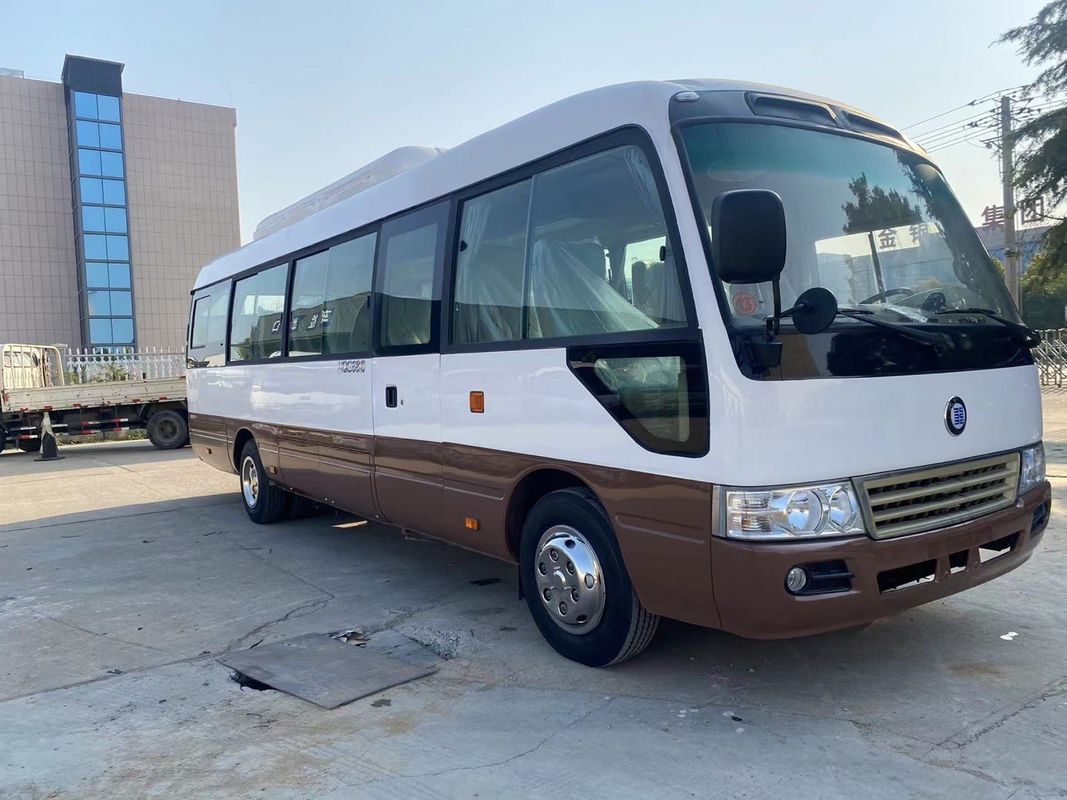 Capacité du moteur 4L à gauche 30 sièges Coaster Bus pour vos besoins professionnels