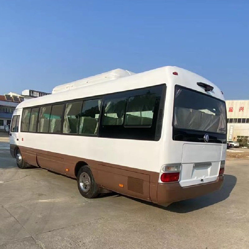 30 sièges Toyota Coaster Buses Les minibus les plus vendus pour le marché africain