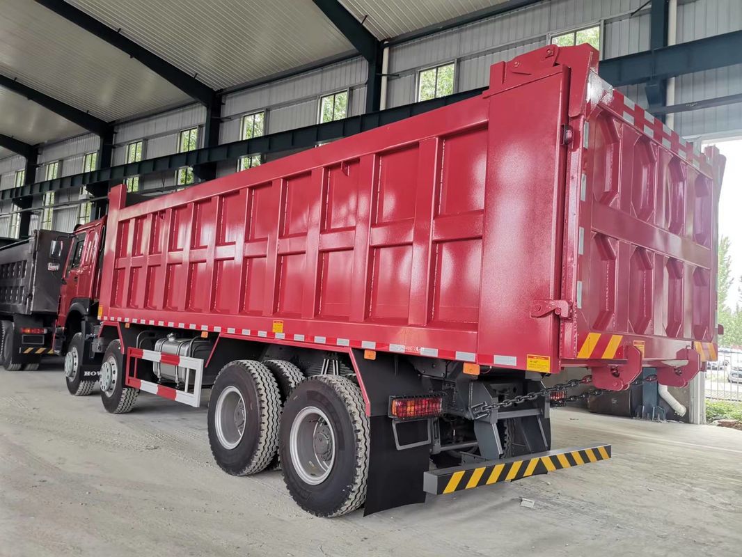 HW boîte de vitesses SINO TRUCK HOWO 400HP 16 roues 8x4 Poids lourd LHD camion à décharge