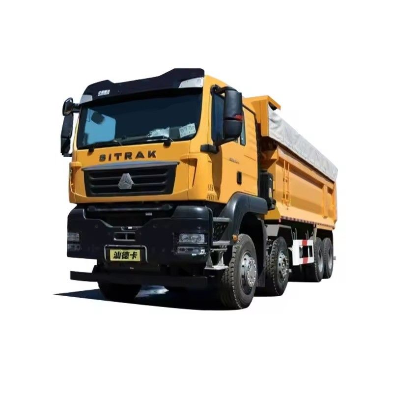 SINOTRUCK 400HP 8*4 Camion à décharge lourd avec 2 passagers et caméra arrière 360°