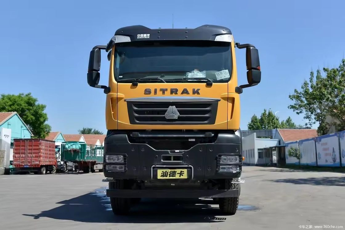 SINOTRUCK 400HP 8*4 Camion à décharge lourd avec 2 passagers et caméra arrière 360°