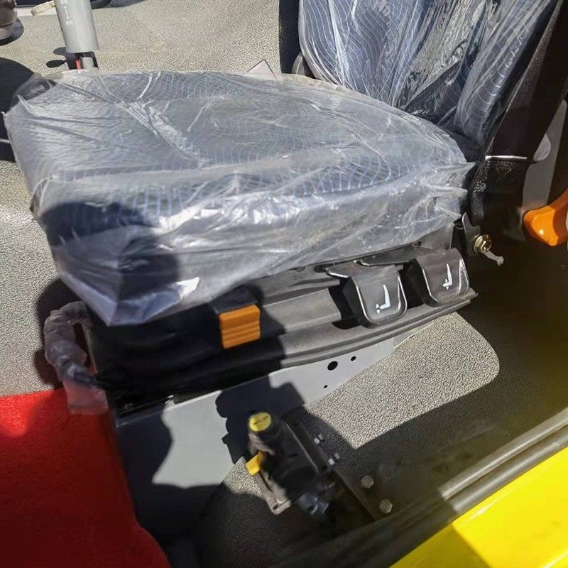 Truc de décharge HOWO 6X4 371 HP entièrement rénové avec le numéro de vitesse 10 et la capacité du moteur 8L