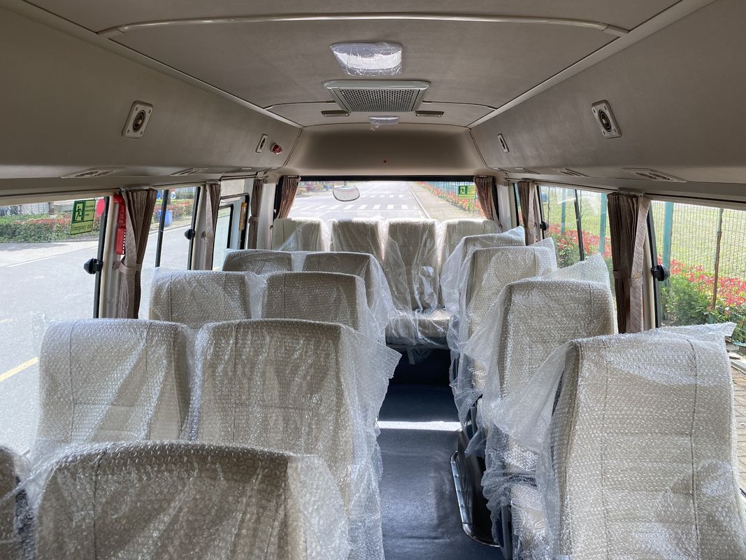 30 sièges LHD/RHD Toyota Coaster Bus avec des équipements de luxe et le type de carburant diesel
