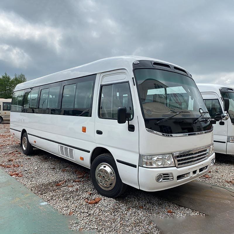 Vitesse maximale 100 km/h Toyota Coaster Bus 20-23 sièges avec moteur à essence d'occasion