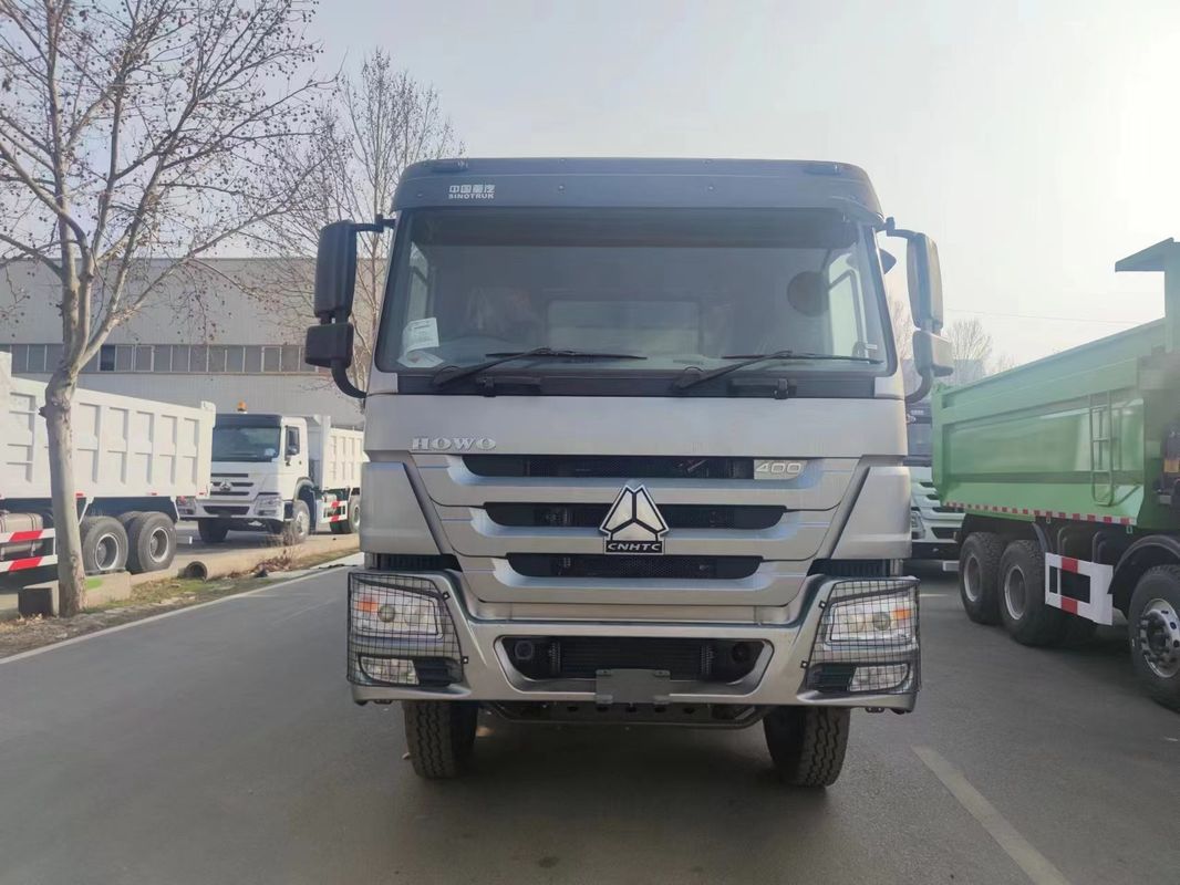 Segment lourd RHD SINO TRUCK HOWO 400HP 16 roues 8x4 Camion à décharge