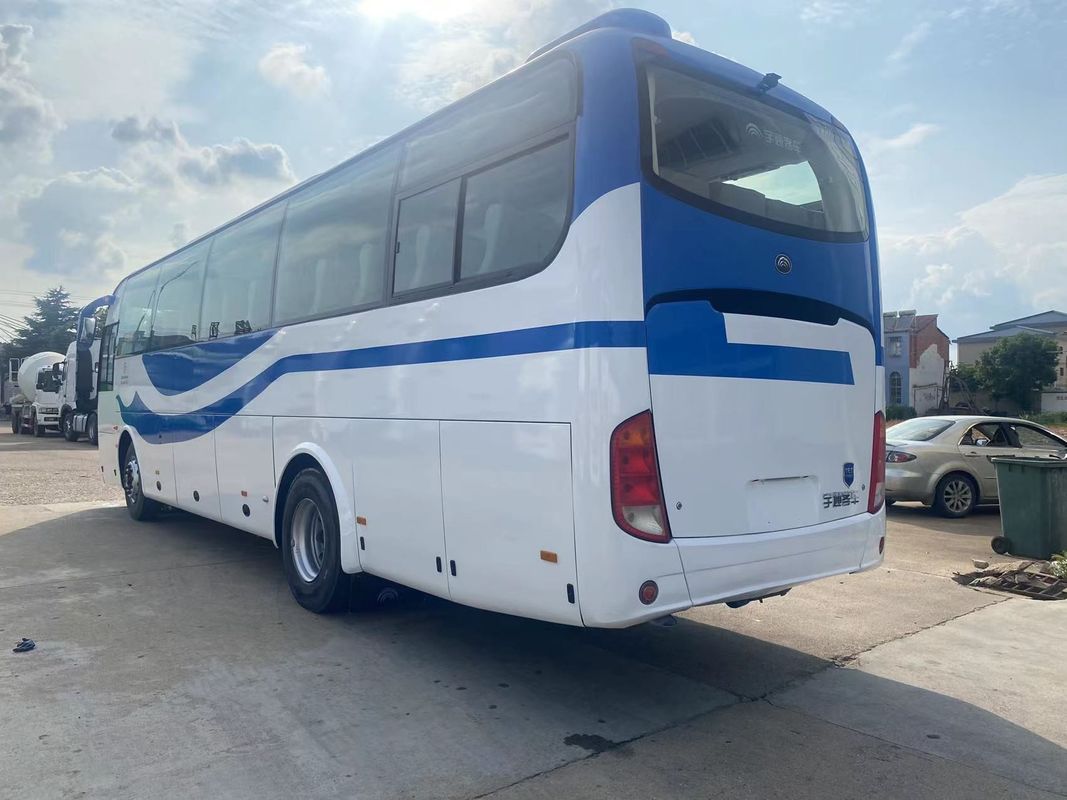 Découvrez le meilleur trajet avec notre bus de luxe de 12 m RHD et notre suspension à ressort à feuilles