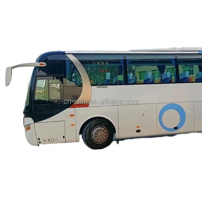 Yutong 54 sièges Diesel Coaches Bus en blanc Grande performance et l'efficacité énergétique