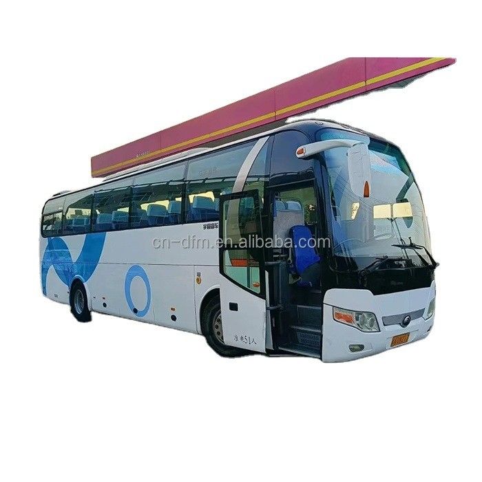 Yutong 54 sièges Diesel Coaches Bus en blanc Grande performance et l'efficacité énergétique