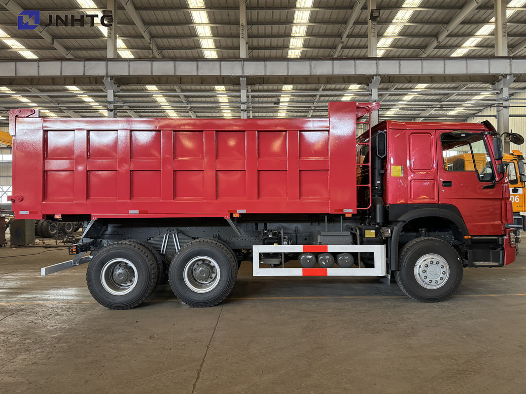 LHD SINOTRUCK HOWO 6x4 Euro 2 380 chevaux camion de chargement camionneur de décharge usé camionneur de décharge