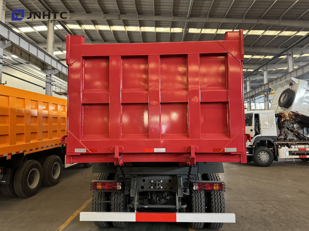 LHD SINOTRUCK HOWO 6x4 Euro 2 380 chevaux camion de chargement camionneur de décharge usé camionneur de décharge