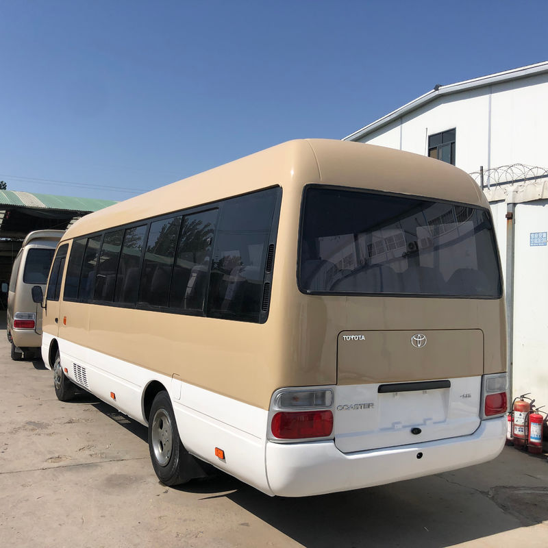 29 sièges Toyota Coaster Mini Bus avec Euro3 Émission Standard et moteur Cummins Modèle
