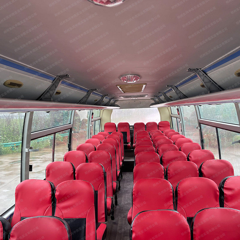 Autobus d'occasion de grande capacité de 57 places Autobus chinois bien rénové Autobus avec moteur de 280 ch