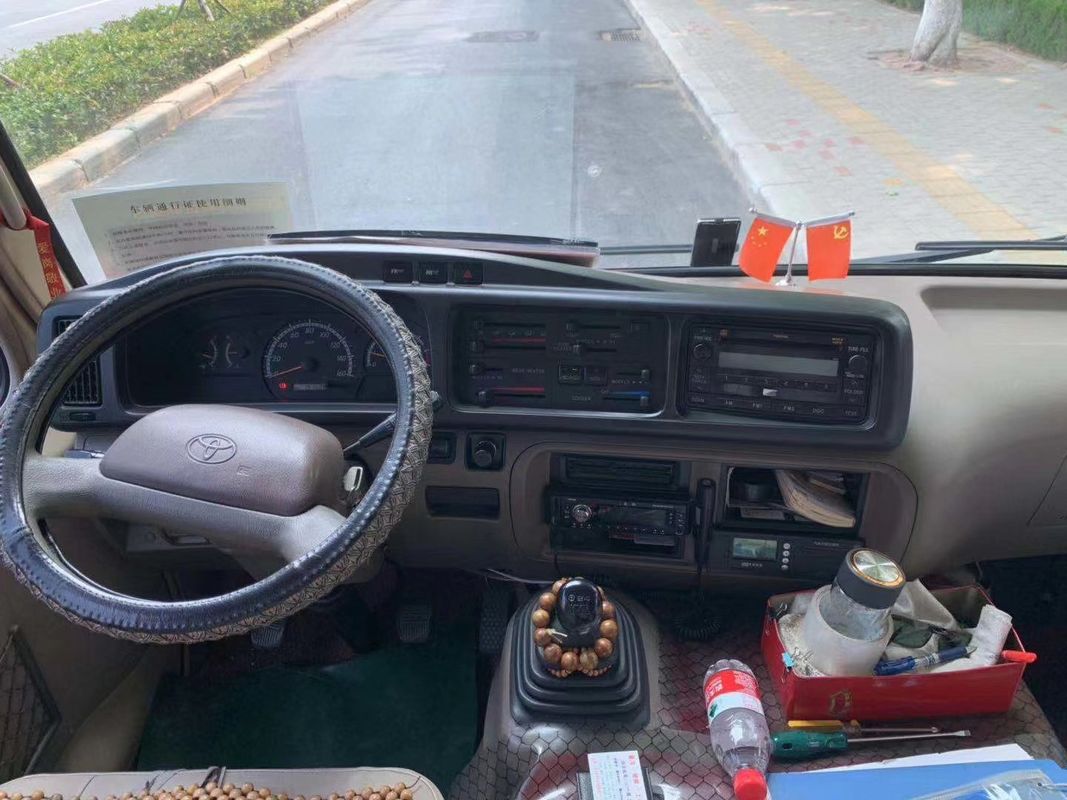 Autobus de 30 places YC4FA130-30 Moteur EQ6680KS3T Chassis pour les déplacements sportifs en équipe