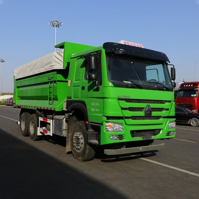 Camion à ordures HOWO d'occasion de 400 ch 6x4 5,6 m avec caméra arrière et construction durable