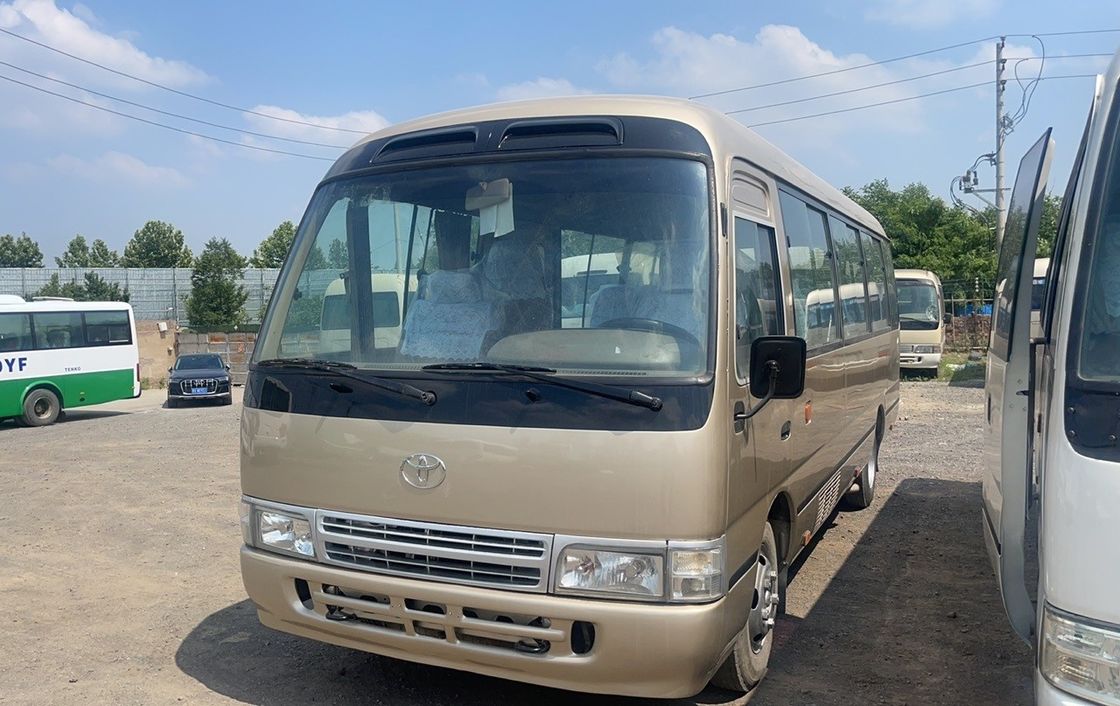 30 sièges Toyota Coaster Bus d'occasion en bon état et type de carburant Diesel