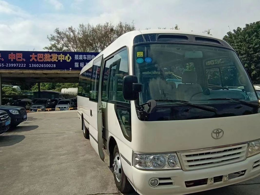 En bon état LHD Diesel d'occasion 30 places Toyota Coaster Bus adapté aux déplacements en groupe