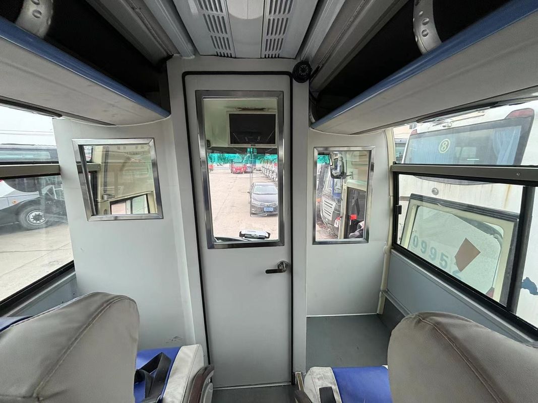 Autobus de 50 places avec conception de couleur personnalisée et norme d'émission Euro 3